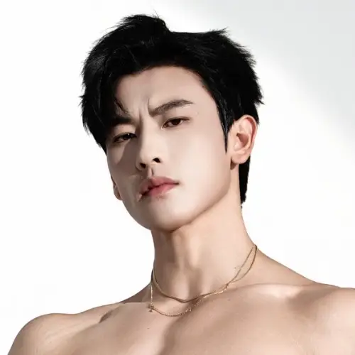 钢铁肉肉演的短剧