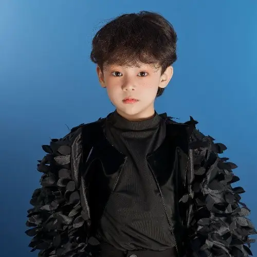 张西蒙演的短剧