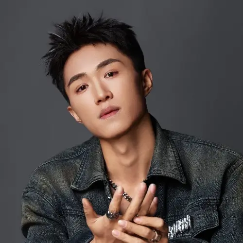 沈柏岩演的短剧