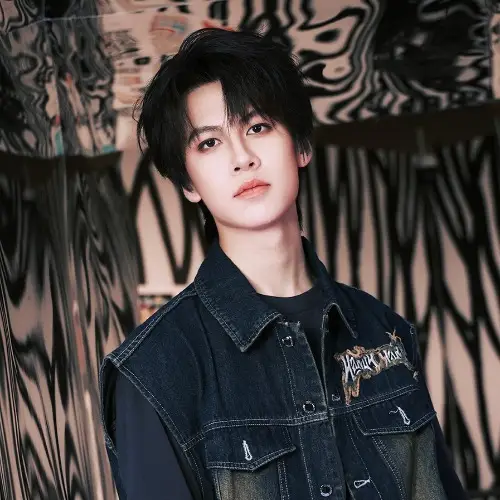 钮裔诺演的短剧