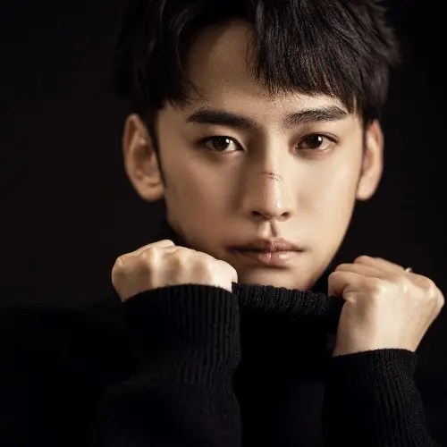 韩艺博演的短剧