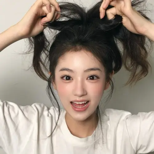 雷璐嫣演的短剧