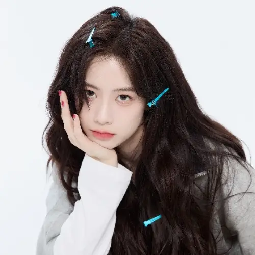 康渝茜演的短剧