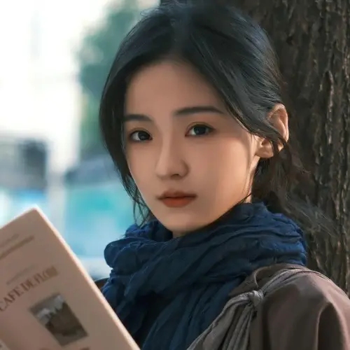 靳斯棋演的短剧