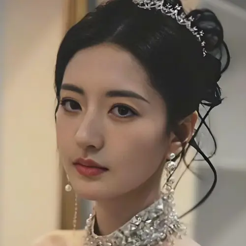 张嘉怡演的短剧