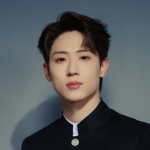 薛滨弘演的短剧