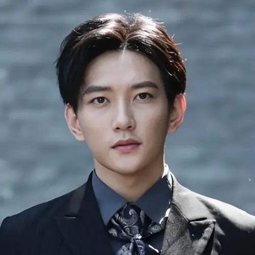 侯冠杰演的短剧