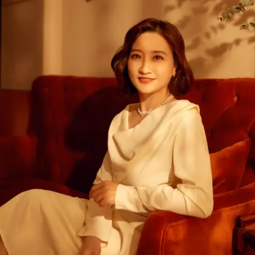 卢丽娜演的短剧