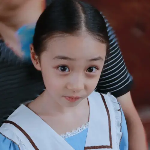 李祖靓演的短剧