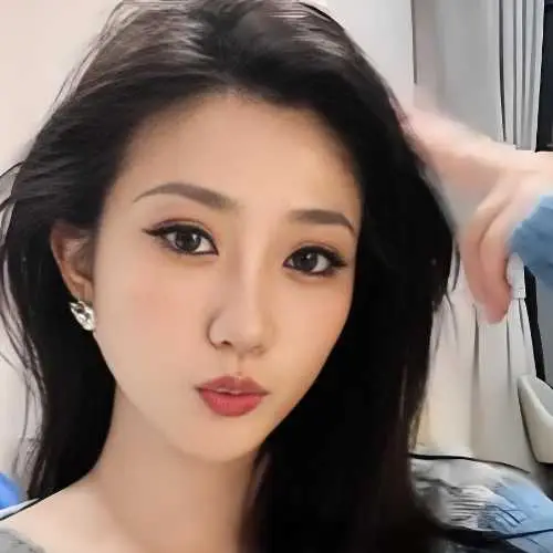 鲍治玥演的短剧