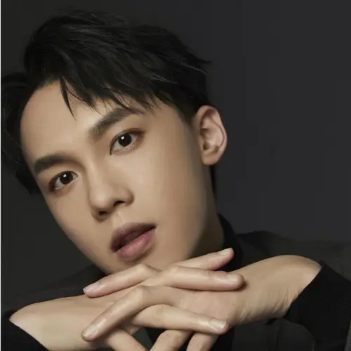 范安东演的短剧