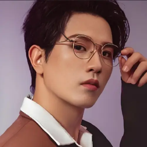 李致逸演的短剧