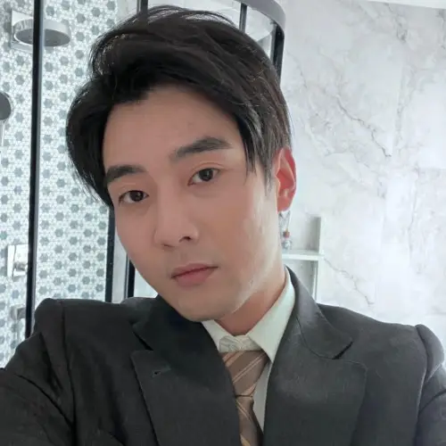 冯浩钧演的短剧