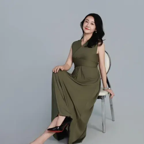 繁小汐演的短剧