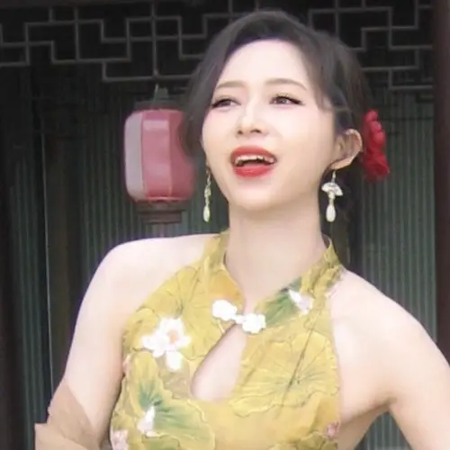 钟西滟演的短剧