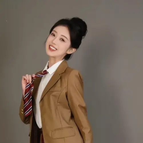 张佳樱子演的短剧