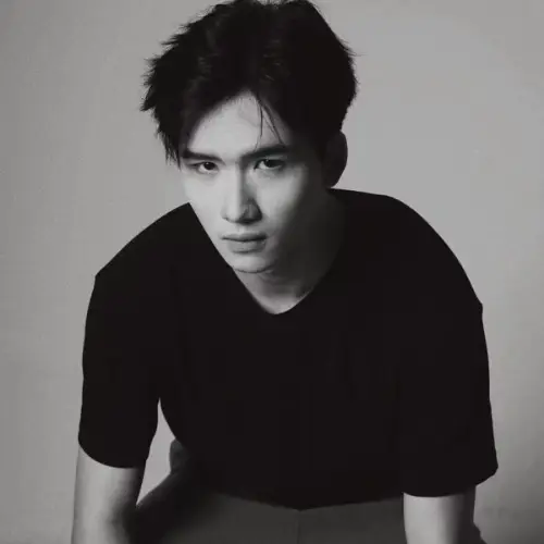 何骏业演的短剧