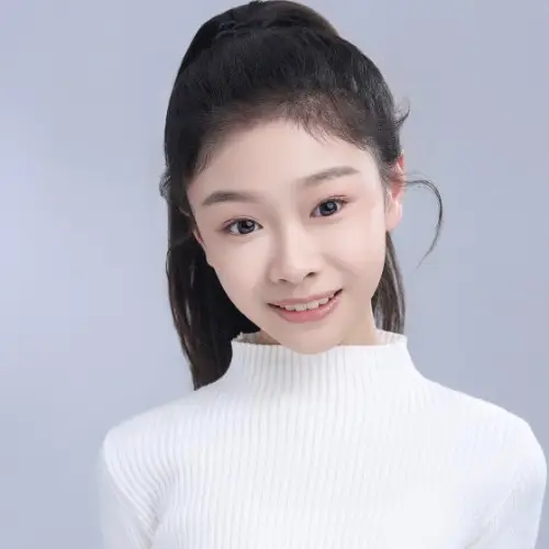 耿佳怡演的短剧