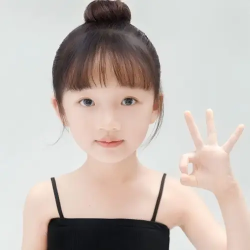 李洛奇演的短剧