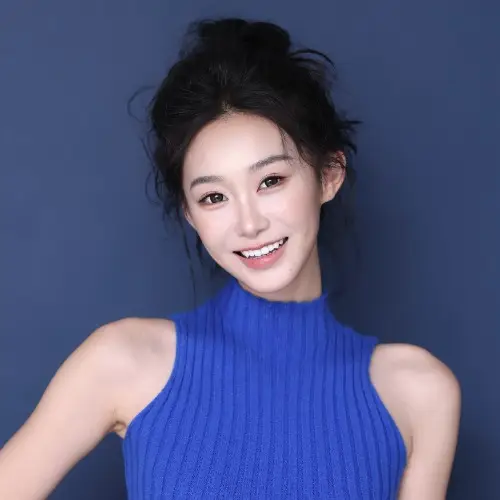 鲁紫萱演的短剧