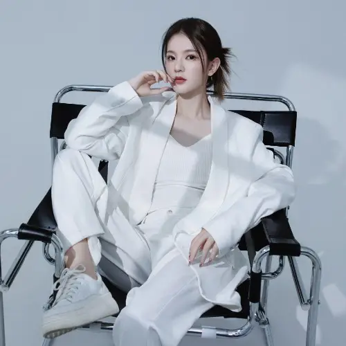 吕彦霏演的短剧