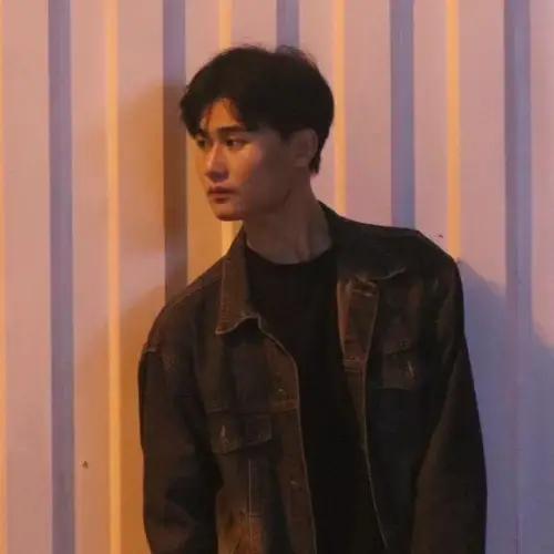 张何利演的短剧