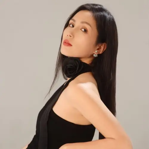 孔贝贝演的短剧