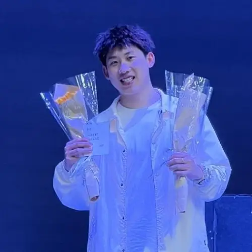 李智东演的短剧