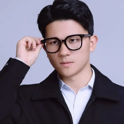 王明星演的短剧