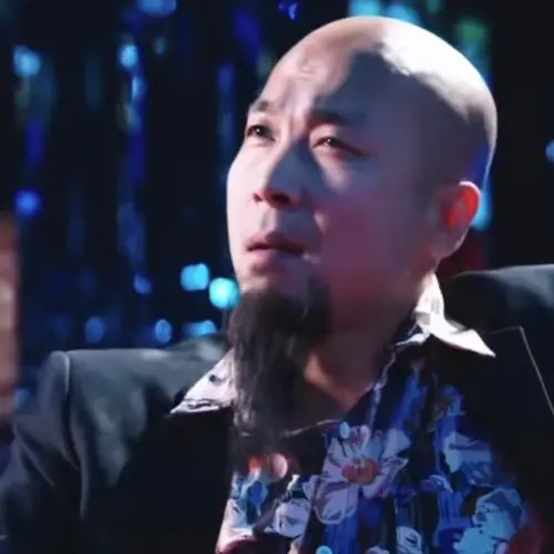 尹乾坤演的短剧